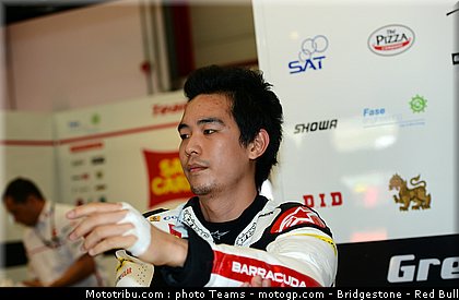 moto2_wilairot_07_italie_mugello_2012.jpg