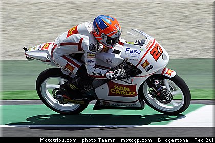 moto3_antonelli_11_italie_mugello_2012.jpg