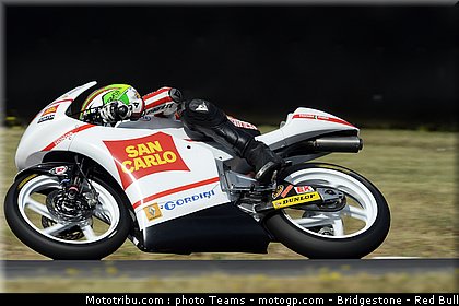 moto3_antonelli_16_italie_mugello_2012.jpg