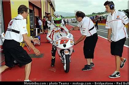 moto3_antonelli_25_italie_mugello_2012.jpg