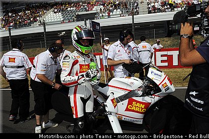 moto3_antonelli_29_italie_mugello_2012.jpg