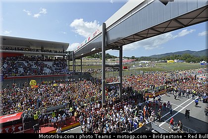 motogp_ambiance_0008_italie_mugello_2012.jpg
