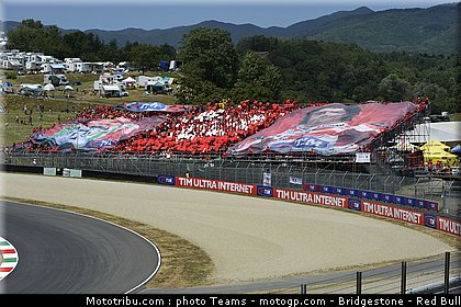 motogp_ambiance_0016_italie_mugello_2012.jpg