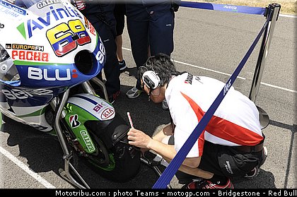 motogp_hernandez_0001_italie_mugello_2012.jpg