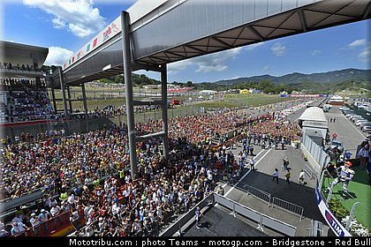 motogp_lorenzo_0023_italie_mugello_2012.jpg