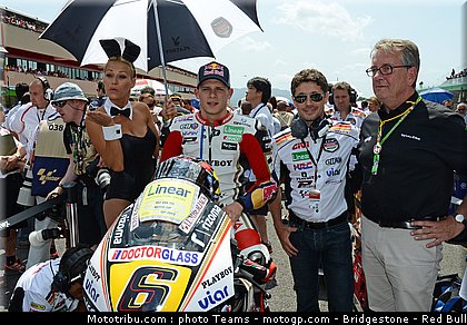 motogp_pitbabe_0033_italie_mugello_2012.jpg