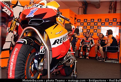 motogp_stoner_0020_italie_mugello_2012.jpg