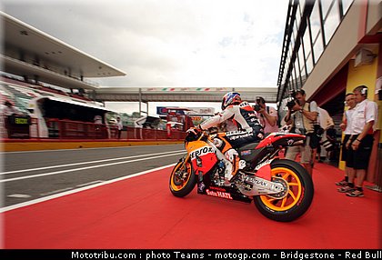 motogp_stoner_0024_italie_mugello_2012.jpg
