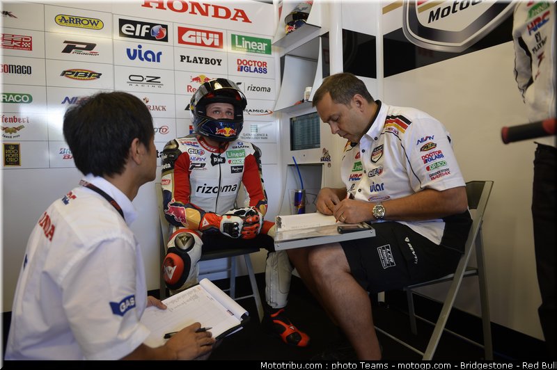 bradl_027_motogp_2012_usa_laguna_seca