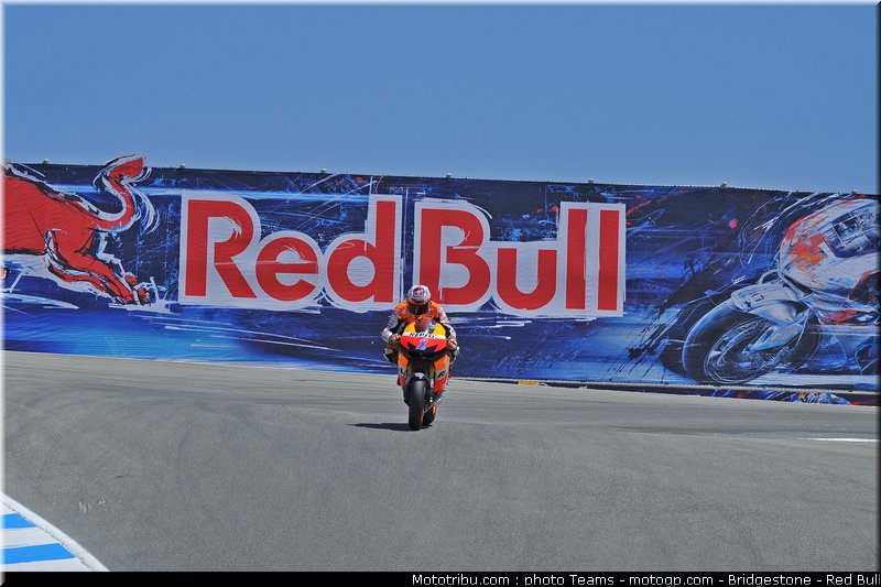 stoner_016_motogp_2012_usa_laguna_seca