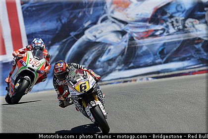 020_motogp_2012_usa_laguna_seca.jpg