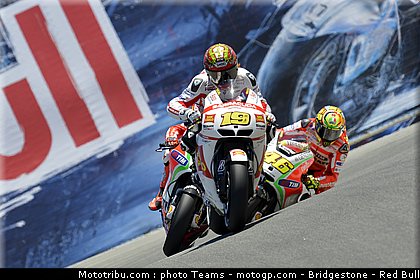026_motogp_2012_usa_laguna_seca.jpg