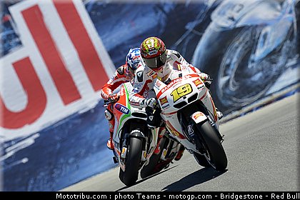 027_motogp_2012_usa_laguna_seca.jpg