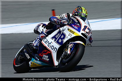 abraham_006_motogp_2012_usa_laguna_seca.jpg