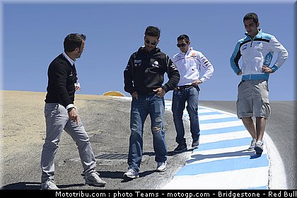ambiance_010_motogp_2012_usa_laguna_seca.jpg