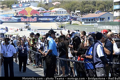 ambiance_013_motogp_2012_usa_laguna_seca.jpg