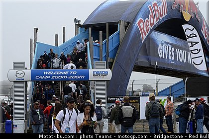 ambiance_026_motogp_2012_usa_laguna_seca.jpg