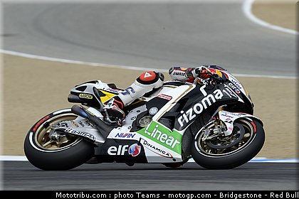 bradl_004_motogp_2012_usa_laguna_seca.jpg