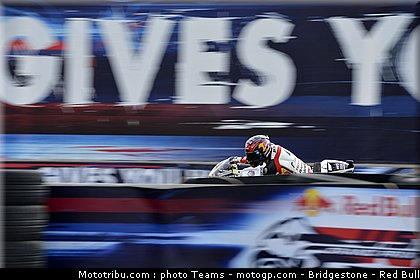 bradl_021_motogp_2012_usa_laguna_seca.jpg