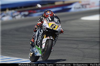 bradl_037_motogp_2012_usa_laguna_seca.jpg
