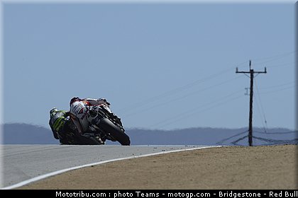 bradl_045_motogp_2012_usa_laguna_seca.jpg