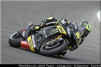 crutchlow_011_motogp_2012_usa_laguna_seca.jpg