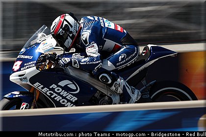 de_puniet_008_motogp_2012_usa_laguna_seca.jpg