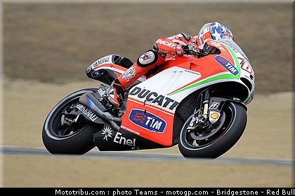 hayden_014_motogp_2012_usa_laguna_seca.jpg