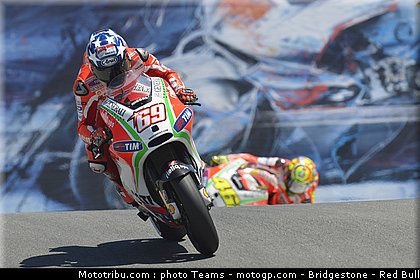hayden_021_motogp_2012_usa_laguna_seca.jpg