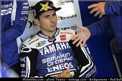 lorenzo_007_motogp_2012_usa_laguna_seca.jpg