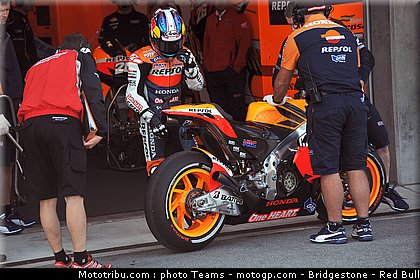 pedrosa_023_motogp_2012_usa_laguna_seca.jpg