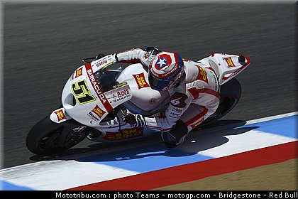 pirro_019_motogp_2012_usa_laguna_seca.jpg