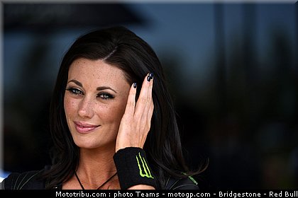 pitbabe_012_motogp_2012_usa_laguna_seca.jpg