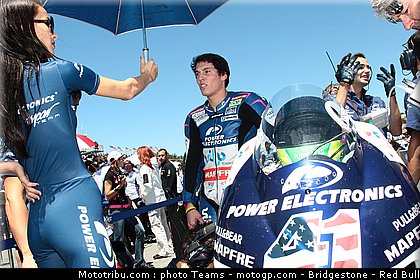 pitbabe_015_motogp_2012_usa_laguna_seca.jpg