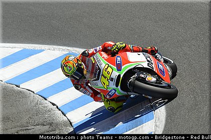 rossi_014_motogp_2012_usa_laguna_seca.jpg