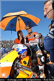 stoner_003_motogp_2012_usa_laguna_seca.jpg