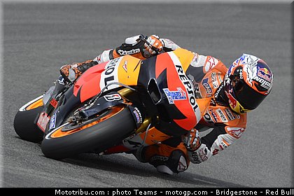stoner_035_motogp_2012_usa_laguna_seca.jpg