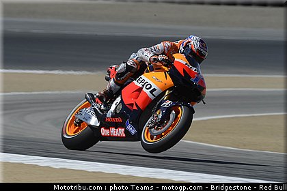 stoner_040_motogp_2012_usa_laguna_seca.jpg