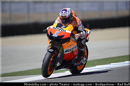 stoner_042_motogp_2012_usa_laguna_seca.jpg