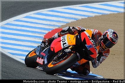 stoner_045_motogp_2012_usa_laguna_seca.jpg