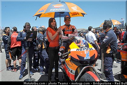 stoner_052_motogp_2012_usa_laguna_seca.jpg
