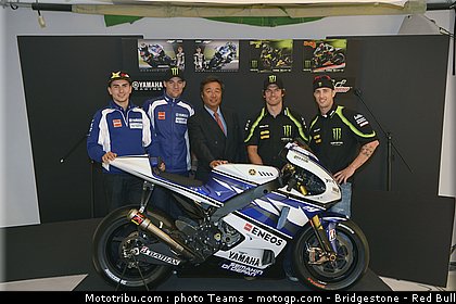 yamaha_002_motogp_2012_usa_laguna_seca.jpg