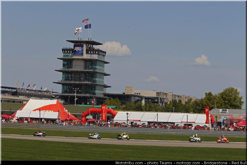 moto2_008_usa_indianapolis_2012