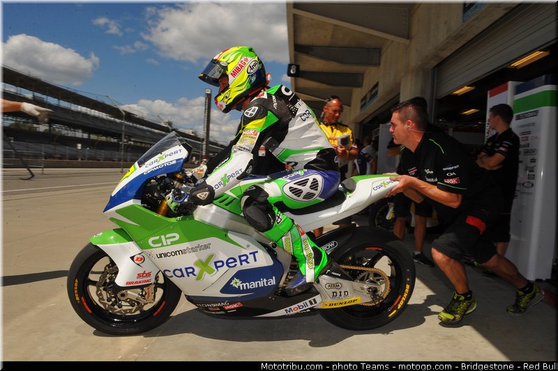 moto2_aegerter_008_usa_indianapolis_2012