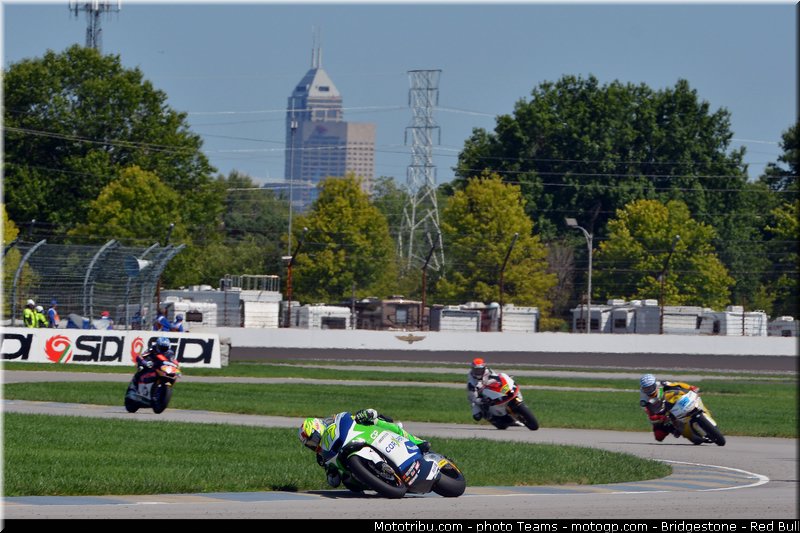 moto2_aegerter_014_usa_indianapolis_2012