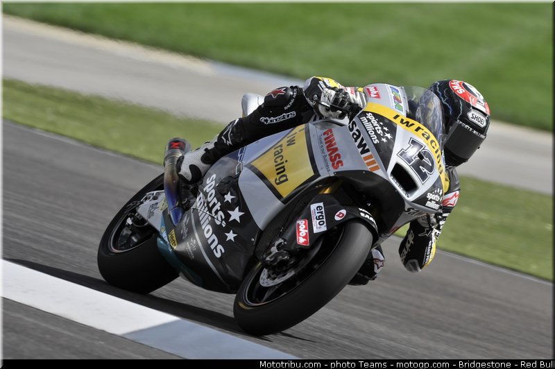moto2_luthi_009_usa_indianapolis_2012
