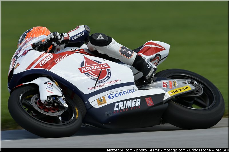 moto2_rea_004_usa_indianapolis_2012