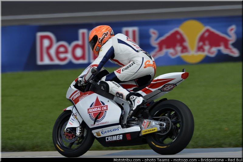 moto2_rea_005_usa_indianapolis_2012