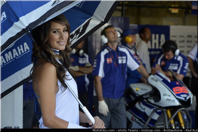 motogp_pitbabe_020_usa_indianapolis_2012