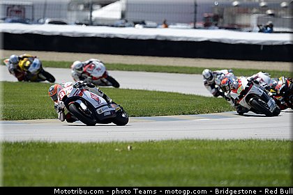 moto2_017_usa_indianapolis_2012.jpg
